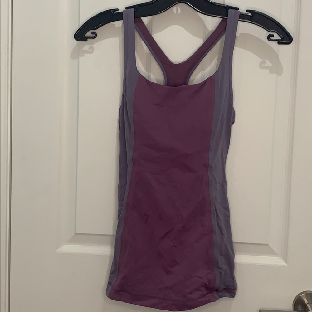 Lululemon tank size 6